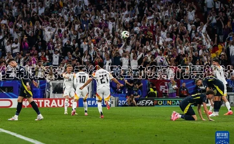 绘制未来：手绘版运动赛事门票设计